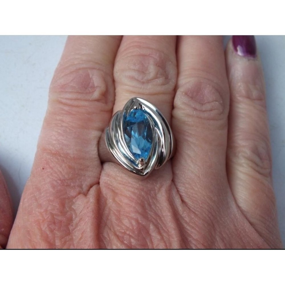 Sterling Silver Blue Topaz Marquise Cut Birthstone Ring, Size 9 - Picture 2 of 4